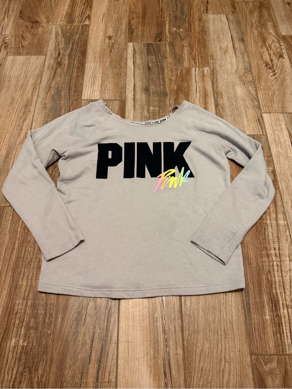 PINK Victoria's Secret Graphic Pullover Sweater